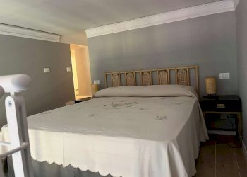 camera da letto - Two-room apartment via Santo Stefano, Bologna (neighborhood Centro Storico) - photo 14
