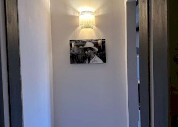 corridoio - Two-room apartment via Santo Stefano, Bologna (neighborhood Centro Storico) - photo 18