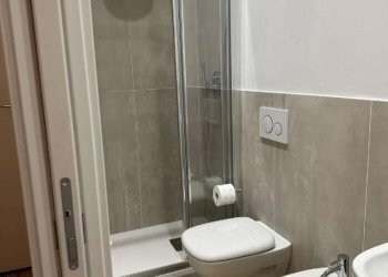 bagno - Two-room apartment via Santo Stefano, Bologna (neighborhood Centro Storico) - photo 20