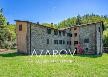 Facciata - Villa via Bardine, Fivizzano - foto 39