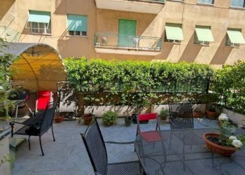 Cortile interno - Terreno non edificabile via Bolzano, 32, Roma - foto 2