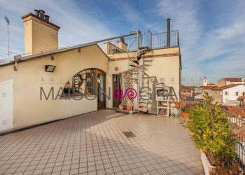 Terrazzo - Attico via Teobaldo Calissano, 4, Alba - foto 5