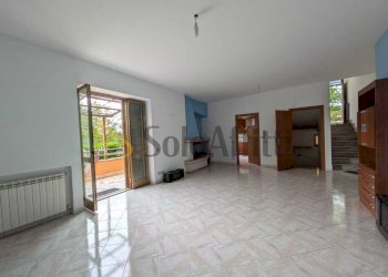WhatsApp Image 2026-05-05 at 19.18.01 (4).jpg - Three-room apartment Via delle Robinie 7, Rocca Priora - photo 10
