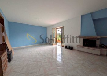 WhatsApp Image 2026-05-05 at 19.18.01 (6).jpg - Three-room apartment Via delle Robinie 7, Rocca Priora - photo 12