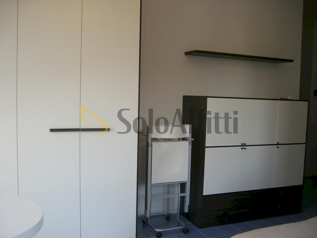 armadio1.jpg - Monolocale via Rosmini 8, Milano - foto 3