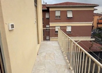 balcone lato notte.png - Apartment Via Vittorio Veneto 44, Collecchio - photo 28