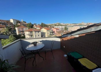terrazza - Appartamento Via Adriana 16, Perugia - foto 1