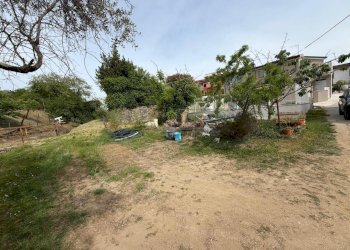 3ec078d7-31e2-43c6-b164-22ce814d7960.jpg - Casa semi indipendente Via Nave 17, Sarzana - foto 1