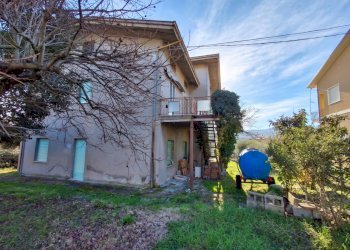 Gemini_Generated_Image_fbucozfbucozfbuc.png - Villa Strada Provinciale Marecchia, Novafeltria - photo 7