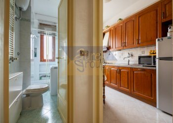 Interno - Three-room apartment Via Guido Zanobini, Roma - photo 13