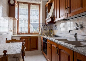 Cucina - Three-room apartment Via Guido Zanobini, Roma - photo 15