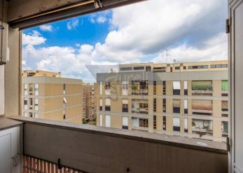 Vista - Three-room apartment Via Guido Zanobini, Roma - photo 17