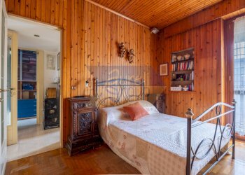 Camera da letto - Three-room apartment Via Guido Zanobini, Roma - photo 26