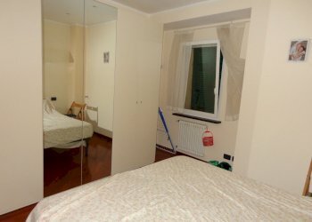 camera3.jpg - Four-room apartment Vico del Granaio 2, Genova (neighborhood Voltri) - photo 17