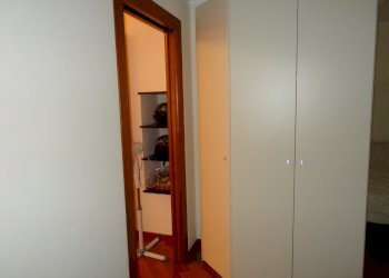 camera4.jpg - Four-room apartment Vico del Granaio 2, Genova (neighborhood Voltri) - photo 18