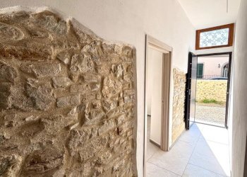 PHOTO-2025-06-20-17-30-339.jpg - Four-room apartment Via Borgo Bartolini, Bagno a Ripoli - photo 11