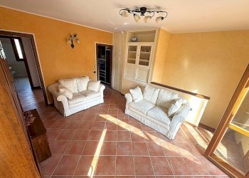 KVVY3048.JPG - Four-room apartment Via Galletto 25, Vaiano - photo 5