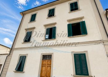 Image 5 mag 2026, 23_48_06.png - Three-room apartment Via Ugo Foscolo, Cecina - photo 1