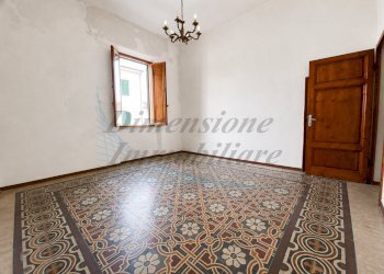 Image 4 mag 2026, 17_03_01.png - Three-room apartment Via Ugo Foscolo, Cecina - photo 3