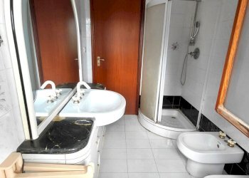 16.jpg - Quadrilocale Via Lago di Garda, Tivoli - foto 17