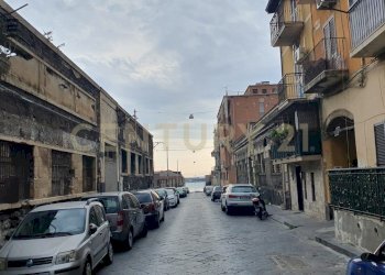 01.jpg - Locale Commerciale Via del Principe 28, Catania - foto 2