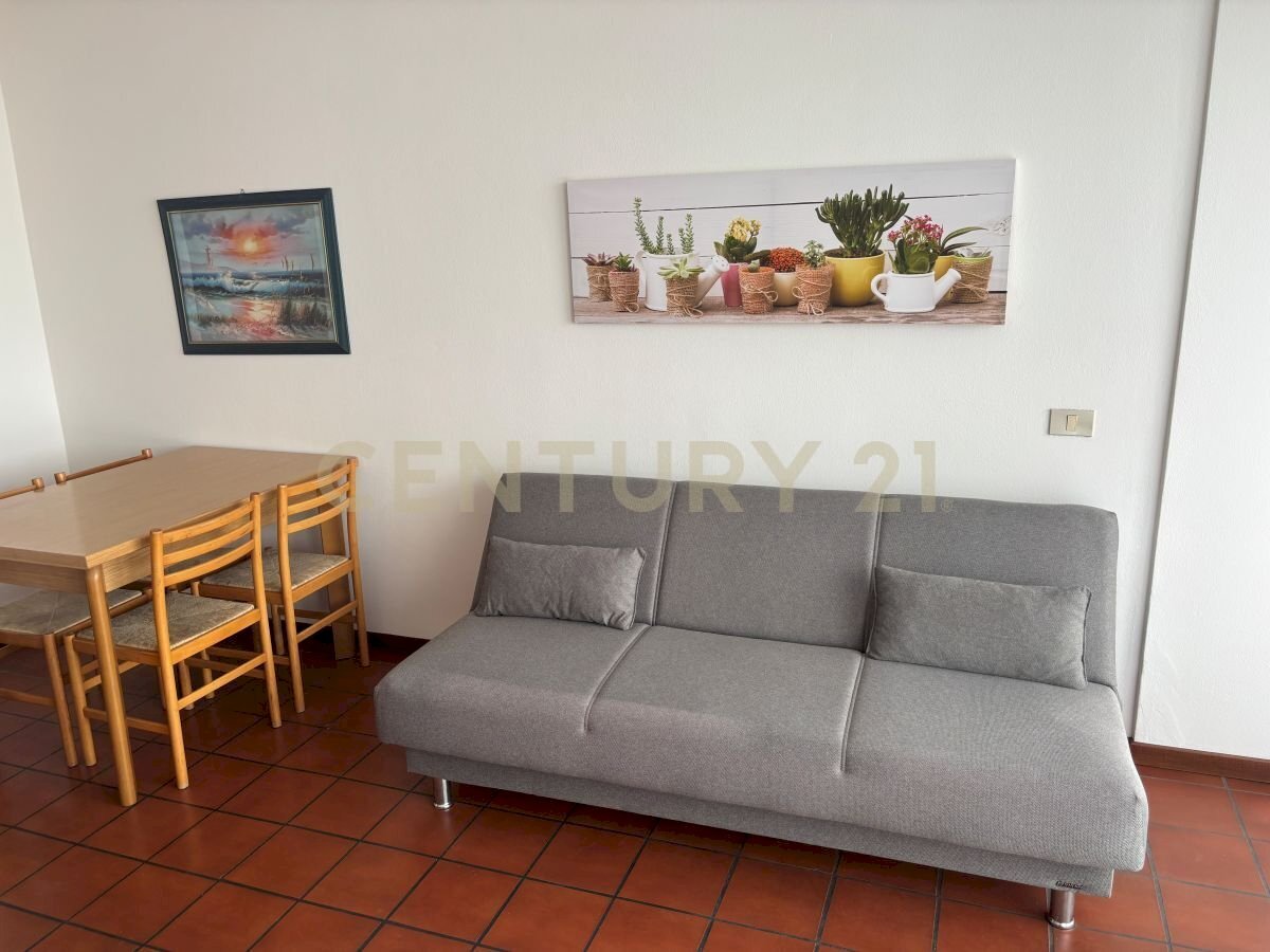 soggiorno (2).jpg - Two-room apartment Via Mercurio 1, Verona - photo 1