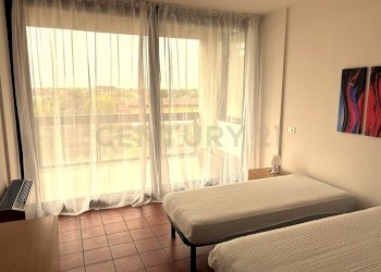 camera da letto matrimoniale (1).jpg - Two-room apartment Via Mercurio 1, Verona - photo 5