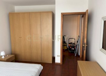 camera da letto matrimoniale (3).jpg - Two-room apartment Via Mercurio 1, Verona - photo 7