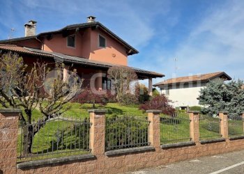 20260402_164102.jpg - Villa Via Giovanni Antonio Comissetti 1, Pezzana - foto 13