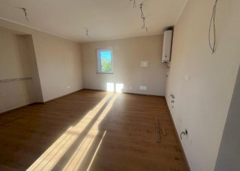Immagine WhatsApp 2025-10-11 ore 10.51.59_5a8fe510 - Quadrilocale Sarzana - foto 5