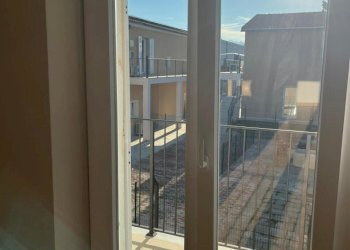 Immagine WhatsApp 2025-10-11 ore 10.52.00_5a22eff1 - Quadrilocale Sarzana - foto 10