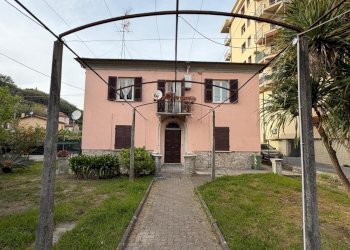 4d7c54e4-dcf5-45f8-8bcc-a62267fd0d59.jpg - Casa indipendente Arcola - foto 1
