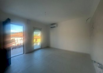 8896c66c-0e70-4adf-81f4-f81432ed59f6 - Bilocale Sarzana - foto 8