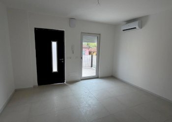 a6fe12b7-74da-4e44-964e-7d780fb95a3f.jpg - Appartamento Sarzana - foto 4