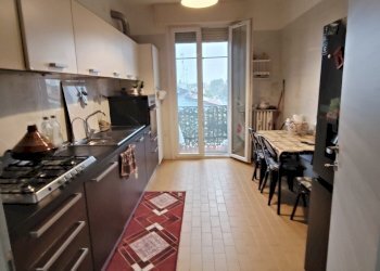 cucina - Quadrilocale Via Silvio Pellico, Castel San Giovanni - foto 5