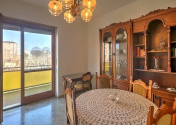Three-room apartment Torino (neighborhood Borgo Vittoria) - photo 2