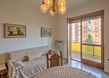 Three-room apartment Torino (neighborhood Borgo Vittoria) - photo 3