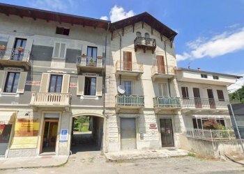 Three-room apartment Via Roma 8, Banchette - photo 2