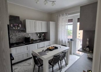 Four-room apartment Cumiana - photo 2