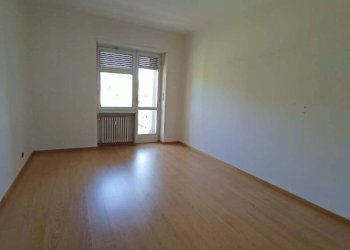 Three-room apartment Cumiana - photo 5