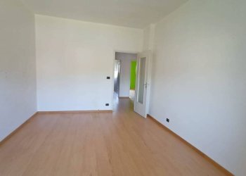 Three-room apartment Cumiana - photo 11