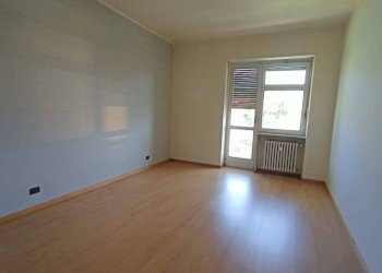 Three-room apartment Cumiana - photo 12