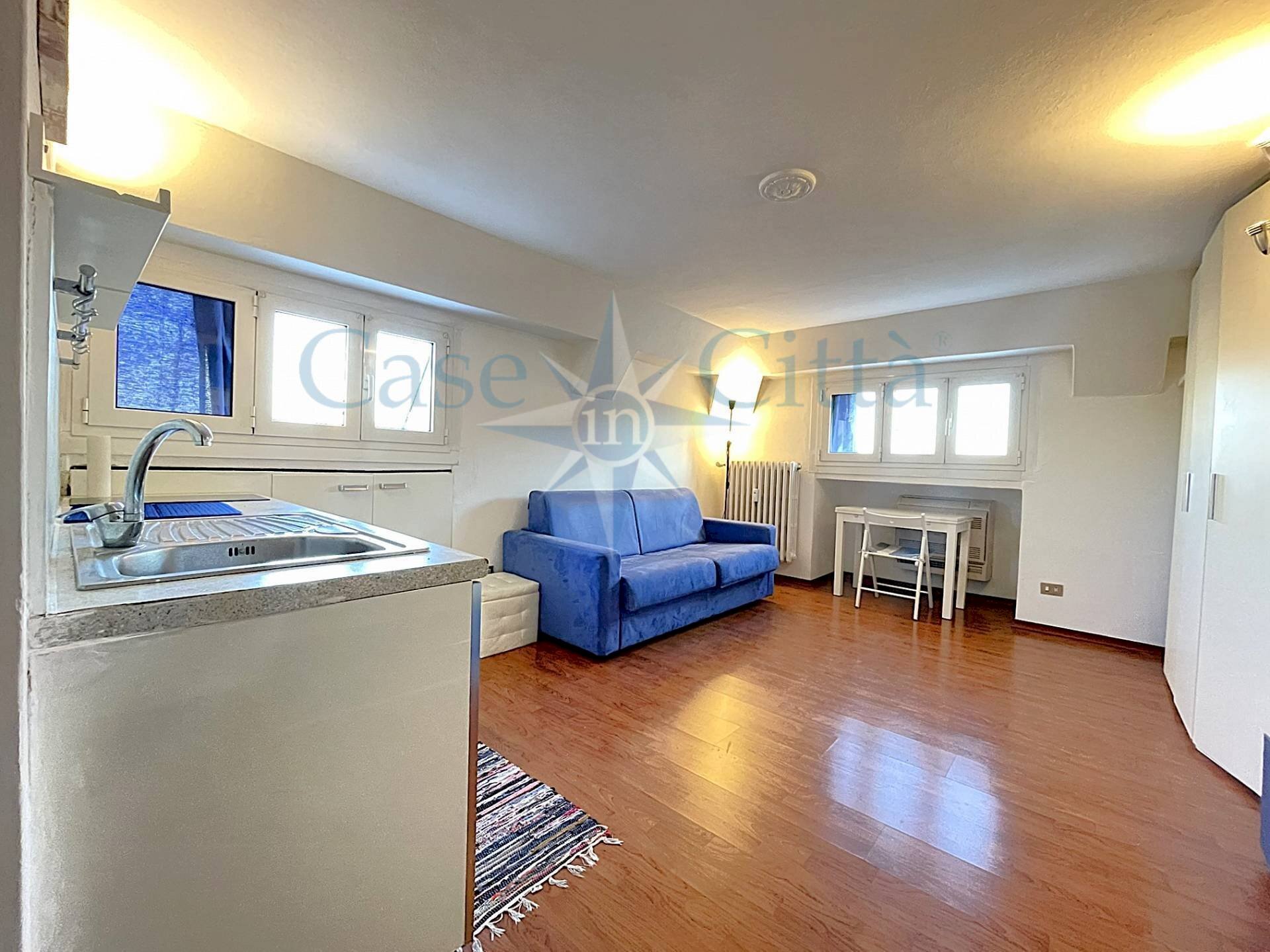 One-room apartment Viale San Gimignano, Milano (neighborhood Lorenteggio) - photo 1