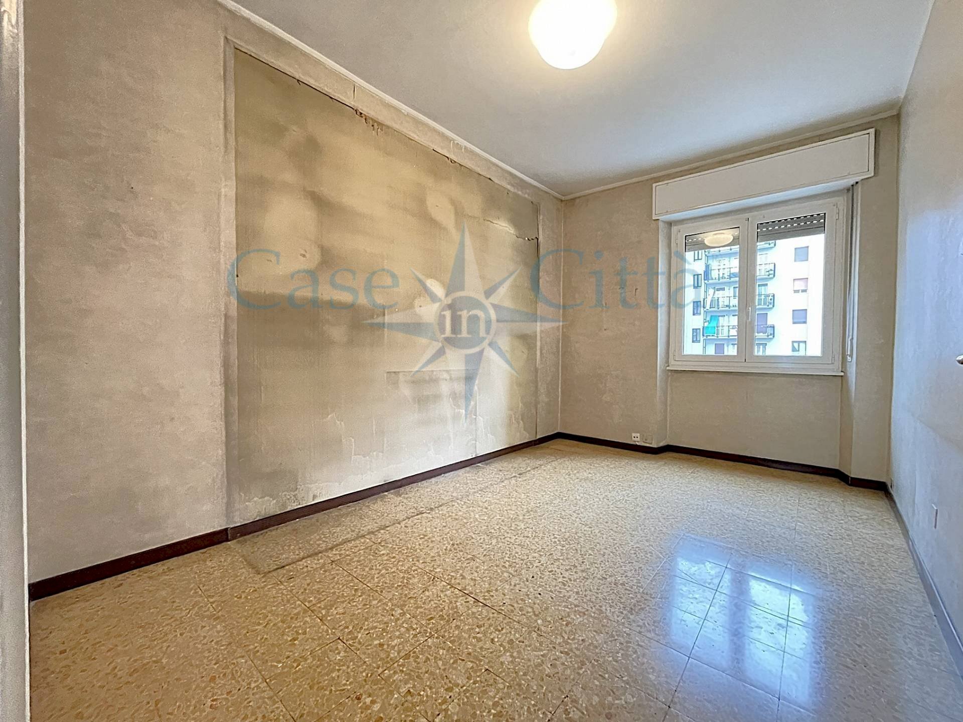 Two-room apartment Via Dei Tulipani, Milano (neighborhood Lorenteggio) - photo 1