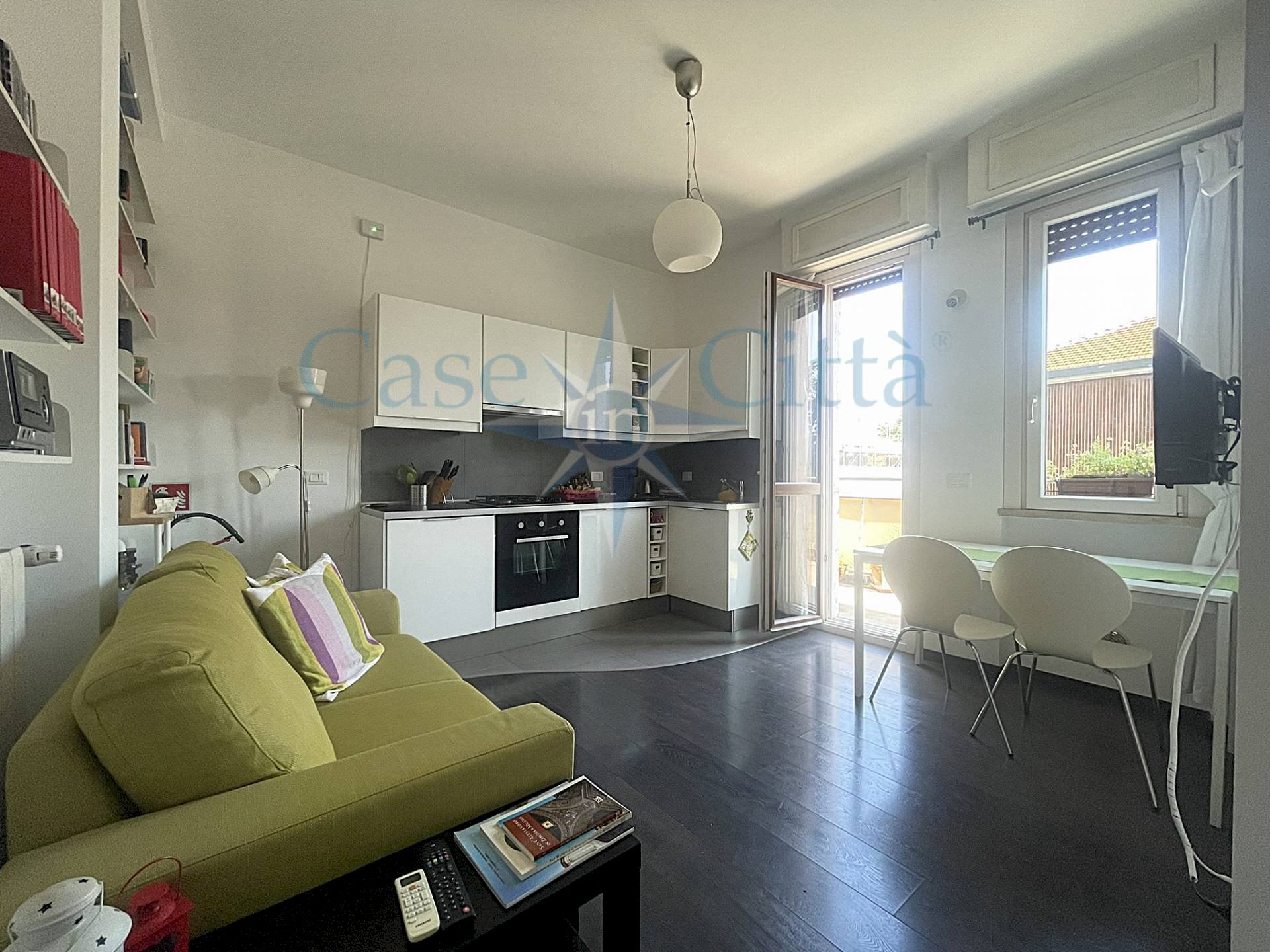 Two-room apartment Via Erasmo Boschetti, Milano (neighborhood Maggiolina) - photo 1