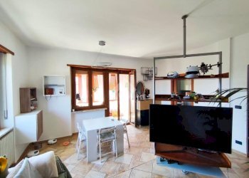 Three-room apartment Via Gramsci, Avigliana - photo 1
