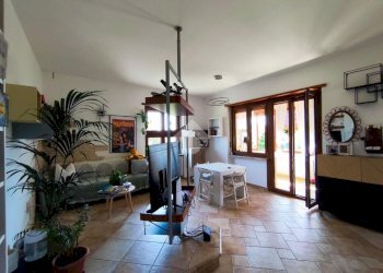 Three-room apartment Via Gramsci, Avigliana - photo 2