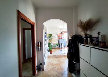 Three-room apartment Via Gramsci, Avigliana - photo 7
