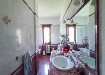 Three-room apartment Via Gramsci, Avigliana - photo 9