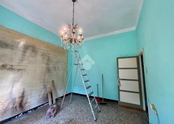 Two-room apartment Salita di pino sottano, Genova (neighborhood Molassana) - photo 5